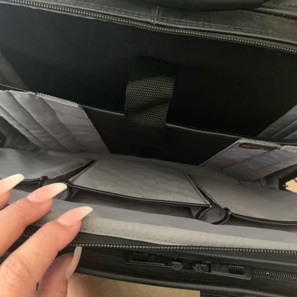 ๐ Samsonite Pilot Bag - Picture 3 of 6